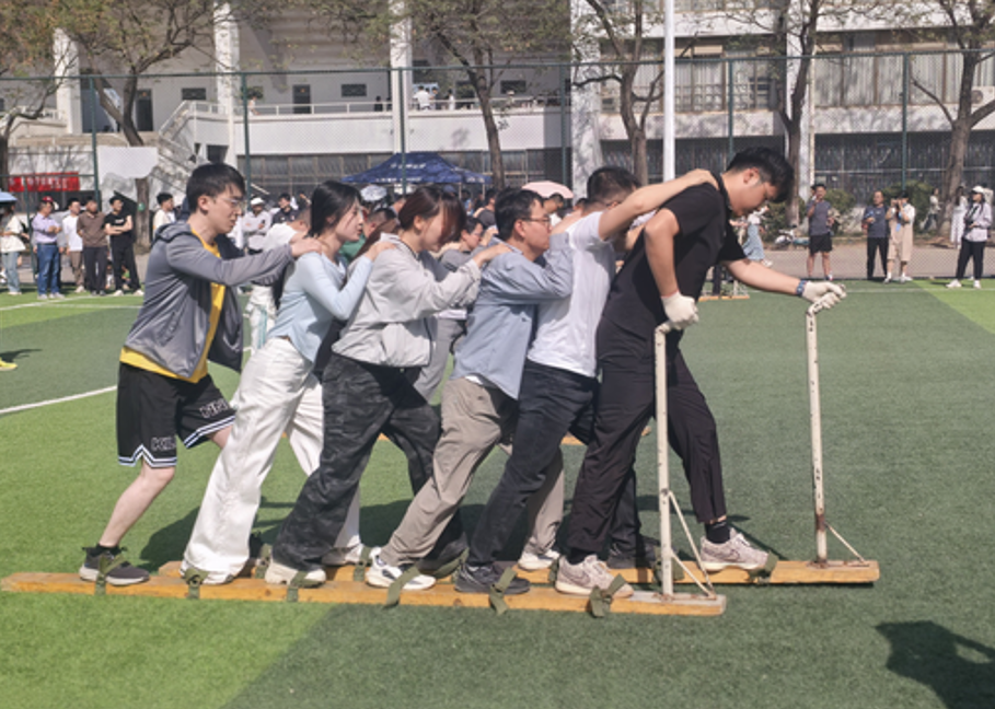 QQ20250422-101612.png