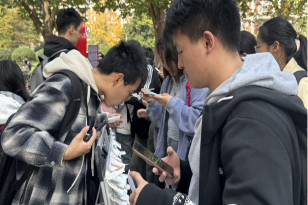 2c7bb990-9db3-44ca-9689-96d88ee4ffde_副本.png