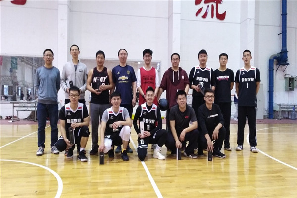 5b6793f489654e1da70939a45e83a797.jpg 师生友谊赛_副本.jpg