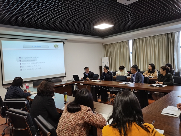 b0daf6299f544bccb4b1d194e84d43ad.jpg 会场.jpg