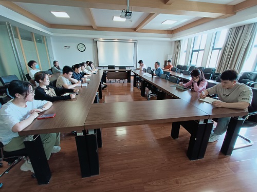 f6bd784a2f814ce19ac458f5daed1a53.jpg 座谈会.jpg