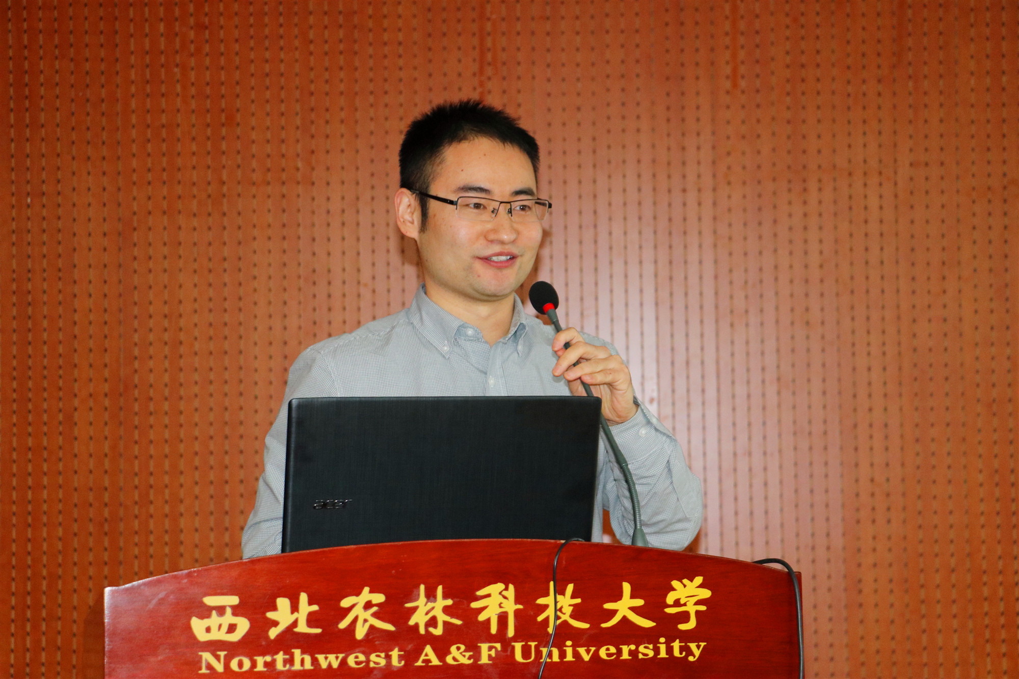 王渭仓博士